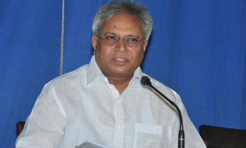 సీబీఐపై ఏపీ ప్రభుత్వం తీసుకున్న నిర్ణయంపై స్పందించిన ఉండవల్లి సీబీఐపై ఏపీ ప్రభుత్వం తీసుకున్న నిర్ణయంపై స్పందించిన ఉండవల్లి