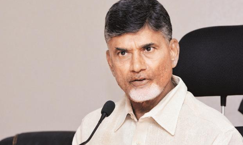 రాజధాని నిర్మాణాలపై సీఎం చంద్రబాబు సమీక్ష