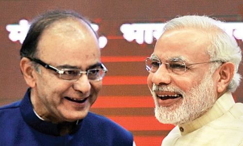 ఎన్నికల వేళ రైతులకు వల