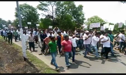 కర్నాటక కాంగ్రెస్‌లో టికెట్ల లొల్లి