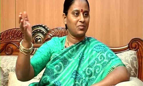 కాంగ్రెస్ లో చేరిన సమరసింహారెడ్డి.. నేడు కొండా సురేఖ?