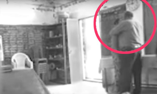 టీచర్‌తో ప్రిన్సిపల్ రాసలీలలు.. చివరకు లేడీ టీచరే..