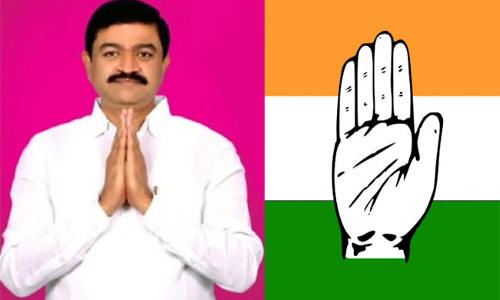 ముందస్తు ఎఫెక్ట్ : కాంగ్రెస్ లో చేరిన టీఆర్ఎస్ నేత