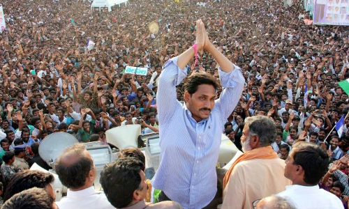 వైసీపీలో అనూహ్యంగా ఏంటీ ఎదురుగాలి!! వైసీపీలో అనూహ్యంగా ఏంటీ ఎదురుగాలి!!