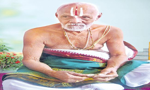 వైకుంఠానికేగిన రఘునాథాచార్య స్వామి వైకుంఠానికేగిన రఘునాథాచార్య స్వామి