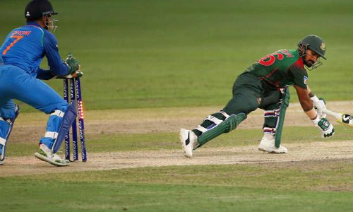 థర్డ్‌ అంపైర్‌ నిర్ణయంపై బంగ్లా ఫ్యాన్స్‌ షాక్..