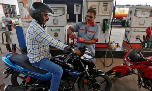 శుభవార్త.. పెట్రోల్, డీజిల్ ధరల తగ్గింపు?