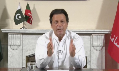 భారత్ ఒక అడుగు వేస్తే.. మేము రెండడుగులు వేస్తాం : ఇమ్రాన్ ఖాన్