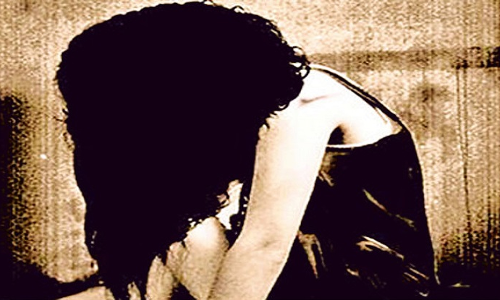 వర్ధమాన నటిపై గ్యాంగ్‌ రేప్‌