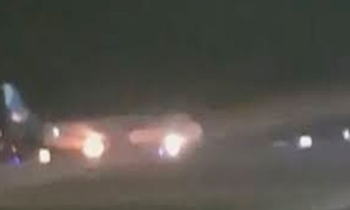 శంషాబాద్ విమానాశ్రయం‌లో తృటిలో పెను ప్రమాదం