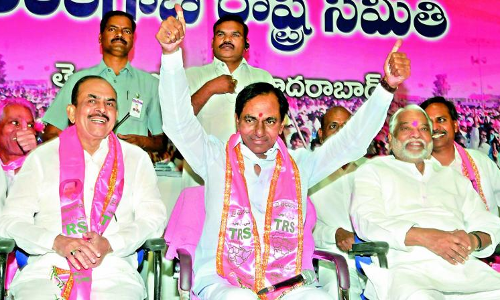 టీఆర్ఎస్ పార్టీలో రాజ్యసభ సీట్లకు ఫుల్లు డిమాండ్ టీఆర్ఎస్ పార్టీలో రాజ్యసభ సీట్లకు ఫుల్లు డిమాండ్