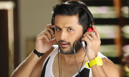 ప‌వ‌న్ బాట‌లోనే నితిన్‌..