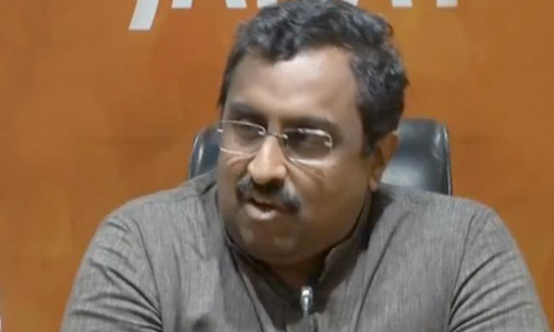 పీడీపీకి బీజేపీ గుడ్బై పీడీపీకి బీజేపీ గుడ్బై