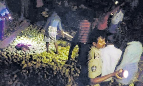 రోడ్డు ప్రమాదంలో మరణాలు