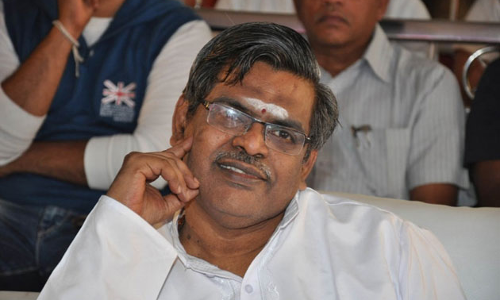 సిరివెన్నెల సీతారామశాస్త్రి గారి ఇంటిపేరు