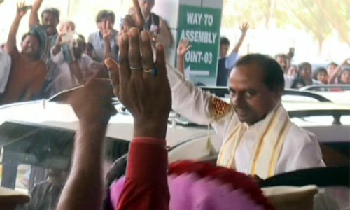 విశాఖ చేరుకున్న సీఎం కేసీఆర్ విశాఖ చేరుకున్న సీఎం కేసీఆర్