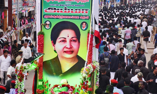 సంచలనంగా మారిన జయలలిత ఆస్పత్రి దృశ్యాలు