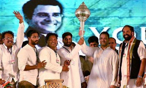హస్తం దూతల సర్వేలు... గుర్రాలను గెలిపిస్తాయా?