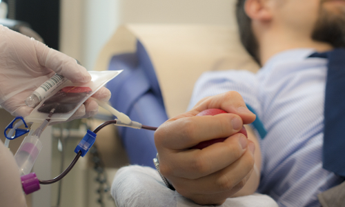 అన్నదానం ..కడుపు నింపితే, రక్తదానం ప్రాణం పోస్తుంది అన్నదానం ..కడుపు నింపితే, రక్తదానం ప్రాణం పోస్తుంది