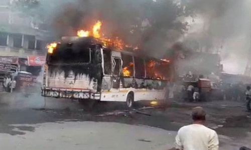 ఘోర ప్రమాదం.. 27 మంది సజీవ దహనం!