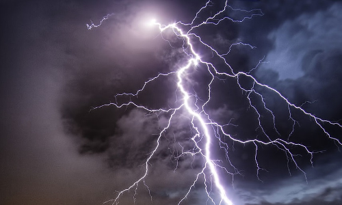 పిడుగులు ఎందుకు పడతాయో తెలుసా!! పిడుగులు ఎందుకు పడతాయో తెలుసా!!