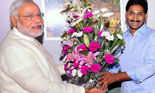 మోడీతో వైసీపీ చీకటి ఒప్పందమేంటి?