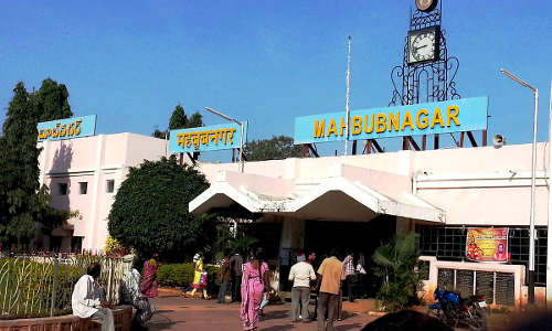 పాలమూరు సెంటిమెంట్ కాంగ్రెస్కు కలిసొస్తుందా? పాలమూరు సెంటిమెంట్ కాంగ్రెస్కు కలిసొస్తుందా?