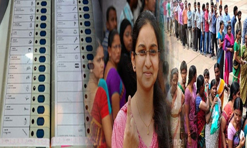 పట్టం కట్టాలంటే... పడతులే దిక్సూచీలు... ఎన్నికల రాజకీయం