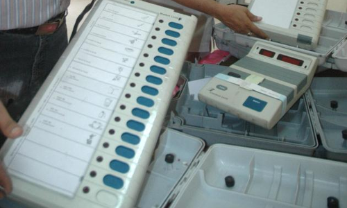 అదీ అలా ఉండాలి... దిమ్మతిరిగి బొమ్మ కనిపించాలి అదీ అలా ఉండాలి... దిమ్మతిరిగి బొమ్మ కనిపించాలి