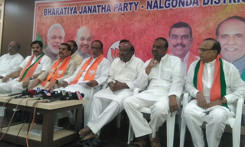 కమలానికి క్లారిటీ రాలేదు... నల్లగొండలో ఇంకా తేలలేదు!!