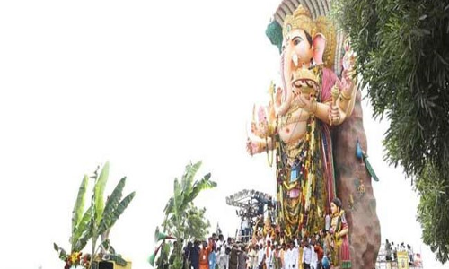 ఒంటి గంటలోపే మహాగణపతి నిమజ్జనం పూర్తి