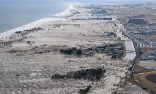 ఇండోనేషియాలో మరోసారి సునామీ