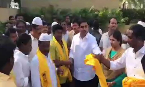 వైసీపీ నుండి టీడీపీలో చేరిన నాయకులు వైసీపీ నుండి టీడీపీలో చేరిన నాయకులు