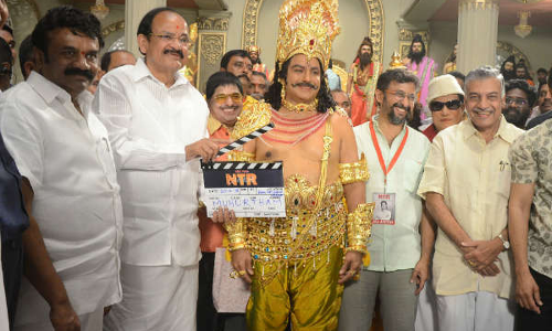 చంద్రబాబు ఎవరంటే చంద్రబాబు ఎవరంటే