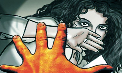 జూనియర్ ఆర్టిస్ట్ పై సామూహిక అత్యాచారం