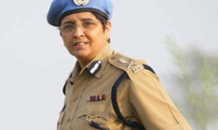 మొదటి సివిల్ పోలిస్ అడ్వైసర్! మొదటి సివిల్ పోలిస్ అడ్వైసర్!