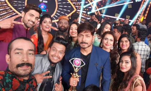 బిగ్ బాస్ 2 విజేతగా కౌశల్.. ప్రకటించిన విక్టరీ వెంకటేష్