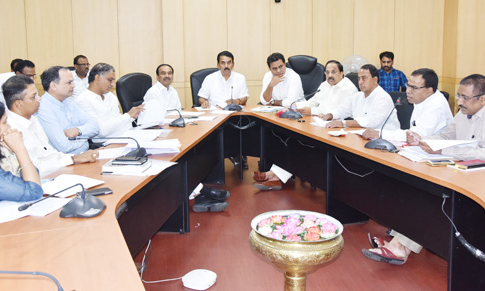 బీసీల కోటా తగ్గదు