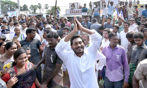 మరో మైలురాయిని చేరుకున్న జగన్ పాదయాత్ర