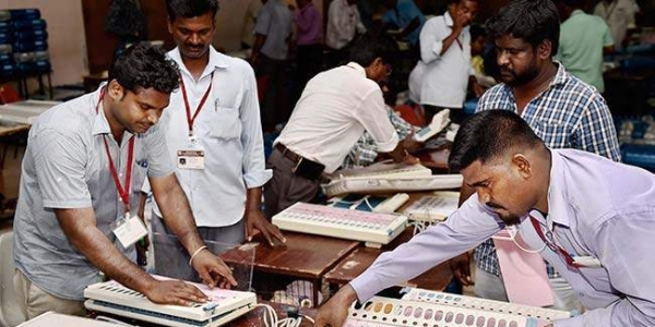 రిజర్వేషన్లు గరిష్టంగా 50%.