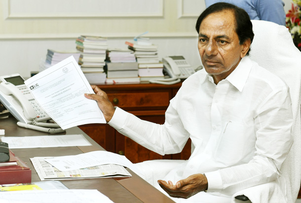 ఆగస్టు 15న రైతు బీమా