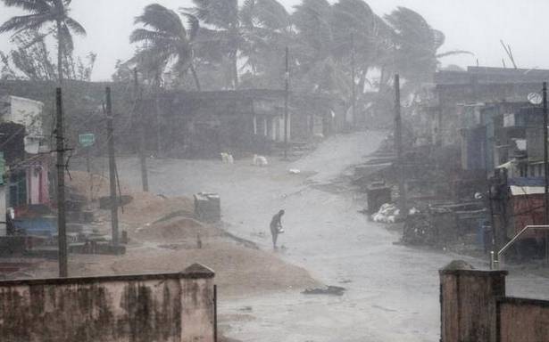 అరుదైన తుఫాను! అరుదైన తుఫాను!