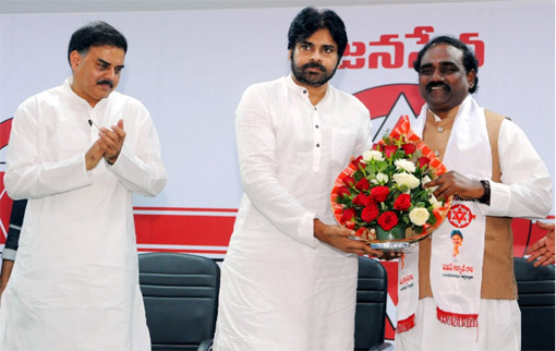 పవన్ ఆశయాలు నచ్చి జనసేనలోకి-రావెల కిషోర్ బాబు