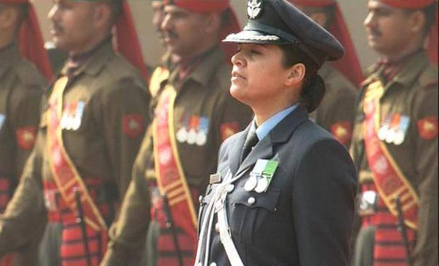 పదాతి దళానికి సారధ్యం వహించిన మహిళా! పదాతి దళానికి సారధ్యం వహించిన మహిళా!