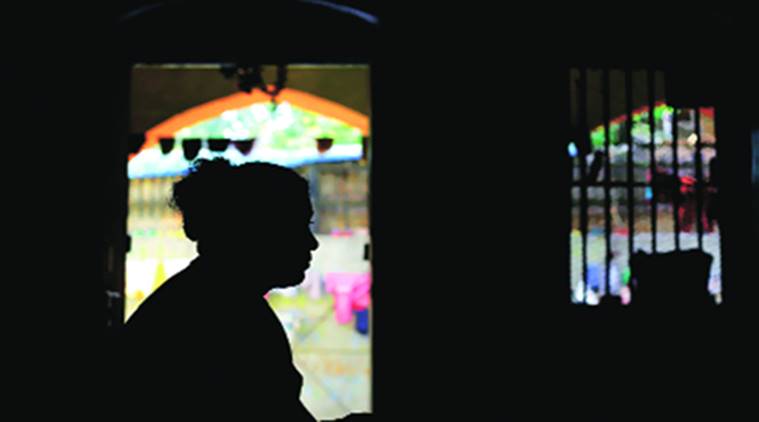 యువతిని వ్యభిచారంలోకి దింపి..