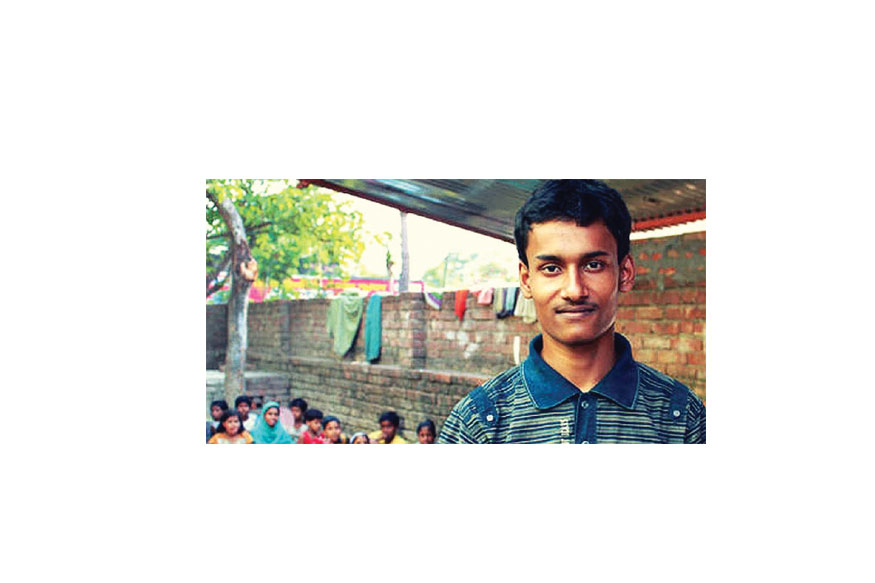 కృషి ఉంటే.. మనుషులు రుషులౌతారు! కృషి ఉంటే.. మనుషులు రుషులౌతారు!