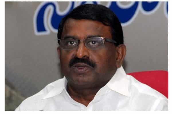 జగన్ పై దాడి : కోర్టును ఆశ్రయిస్తా : మంత్రి పితాని