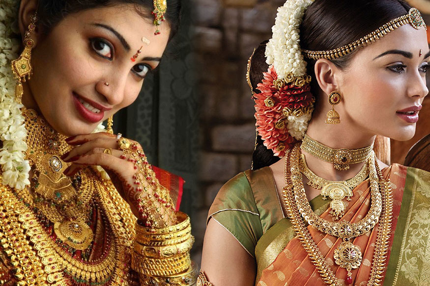 అతివలు.. ఆభరణాలు