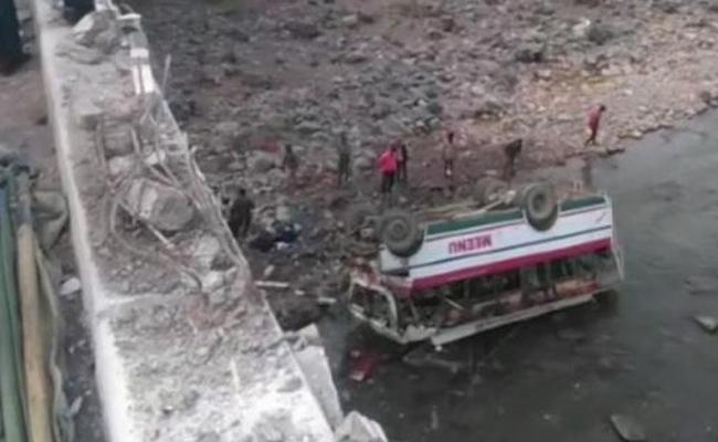 హిమాచల్‌ప్రదేశ్‌లో ఘోర రోడ్డు ప్రమాదం