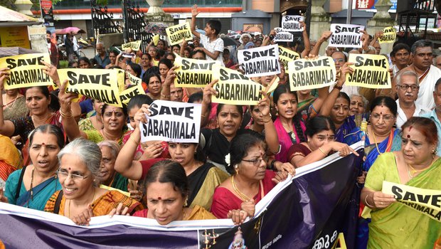 శబరిమల ఆలయాన్ని శాశ్వతంగా మూసేస్తాం : ప్రధాన అర్చకులు హెచ్చరిక శబరిమల ఆలయాన్ని శాశ్వతంగా మూసేస్తాం : ప్రధాన అర్చకులు హెచ్చరిక